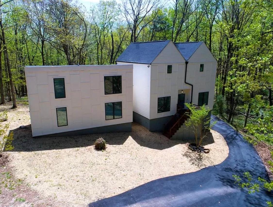 The Getaway House Atl Budget Room Carrollton Exterior photo
